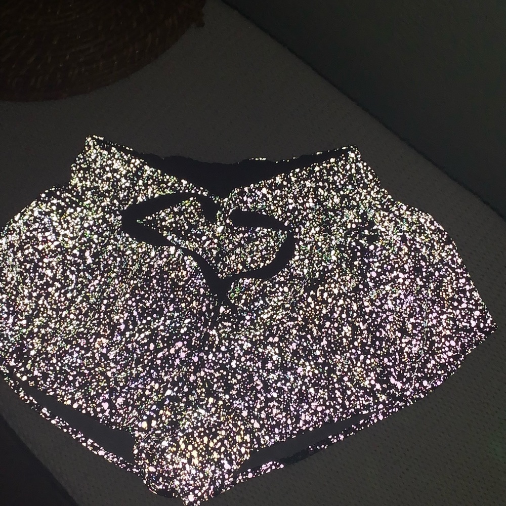 Lululemon Hotty Hot Short, 🦄 
Splatter Reflective